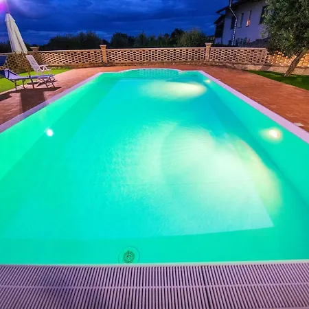 Borgo Agrituristico Il Pino Holiday home Crecchio