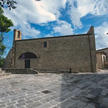Borgo Agrituristico Il Pino * Crecchio