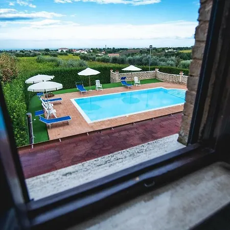 Borgo Agrituristico Il Pino