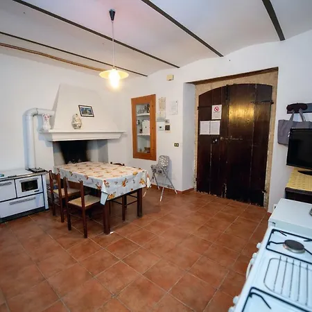 Borgo Agrituristico Il Pino Holiday home *
