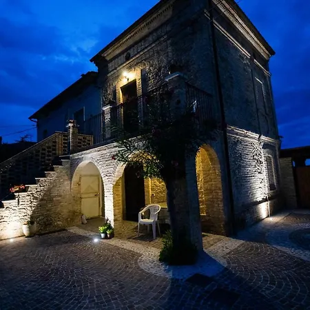 Borgo Agrituristico Il Pino